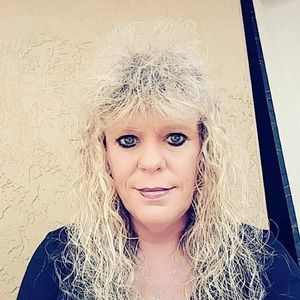 Meet your Posher, La